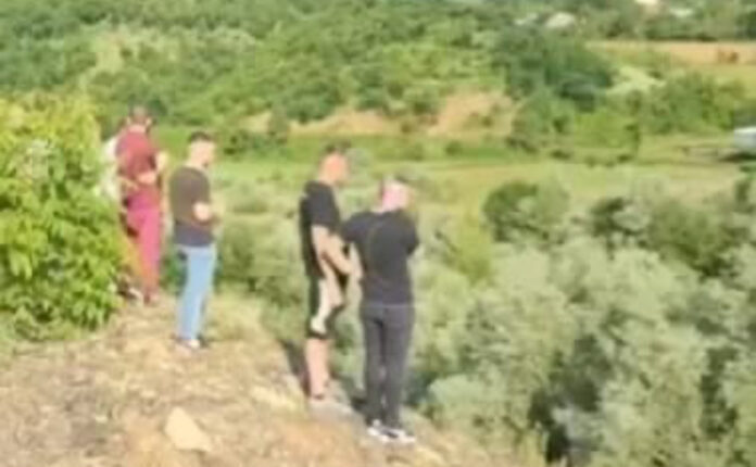 Ndodh mrekullia/ Gjendet i gjallë dy ditë pas aksidentit një 27-vjeçar në Bulqizë