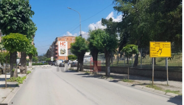 Kallëzim penal për nënën dhe gjyshen që detyruan fëmijën të lypë lëmoshë në Dibër
