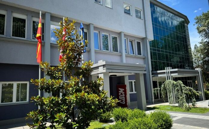 Reagon LSDM: Ekonomia ka ra në gjunjë!