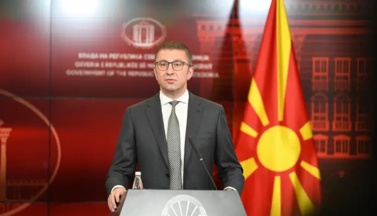 Mickoski me urim për Kurban Bajramin: Lufta për një të ardhme më të mirë, shpresë dhe jetë më cilësore le të jetë udhërrëfyesi ynë i përbashkët për një Maqedoni të suksesshme dhe fitimtare