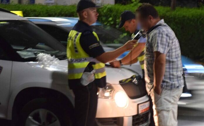 Arrestohet shoferi në Tetovë pasi drejtonte automjetin nën ndikimin e alkoolit