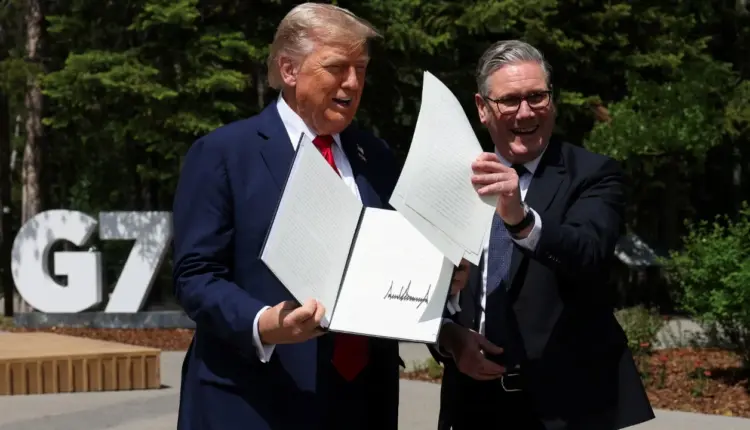 “Irani të kthehet në tryezën e negociatave!”/ Trump bisedon në telefon me Starmer, diskutuan për programin bërthamor të Teheranit