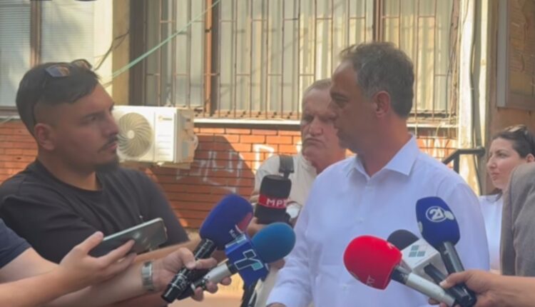 Aziri: Brenda një muaji pritet të zgjidhet çështja e problemit me motrat medicinale në Tetovë (VIDEO)