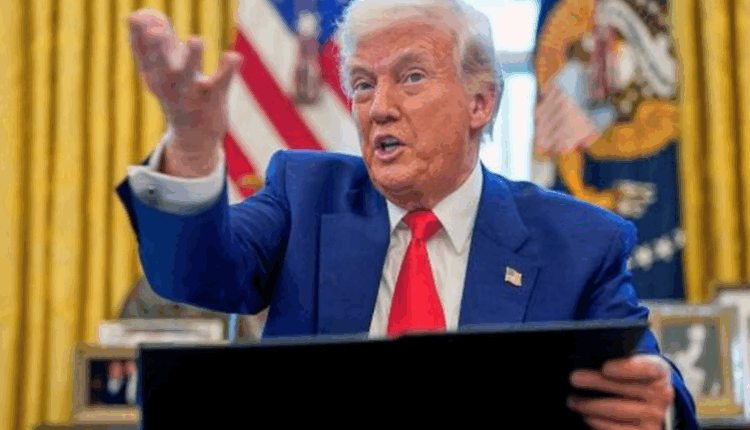 Trump thotë se kishte kërcënuar Serbinë me ndalje të tregtisë me SHBA-në pas rrezikut për luftë me Kosovën