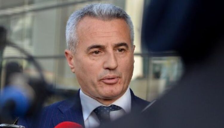 Koci: Nëse kjo gjendje po iu duket normale votuesve, atëherë problemi nuk janë vetëm deputetët!
