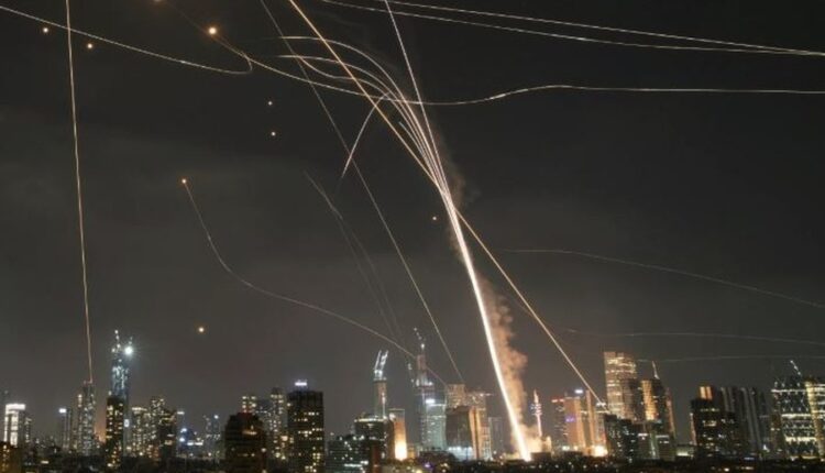 Irani: Sapo nisëm raketa balistike super të rënda drejt Izraelit (VIDEO)