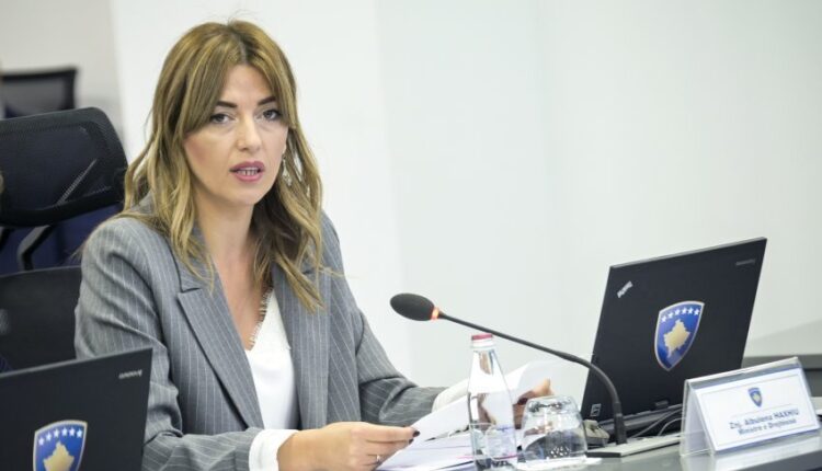 Deputeti i LVV-së flet për ngërçin politik: Ja pse nuk tërhiqemi nga Albulena Haxhiu