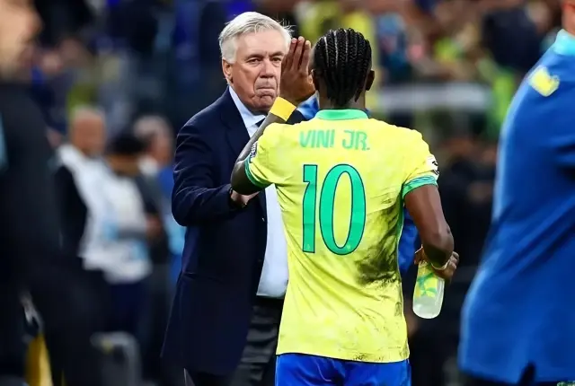 Vinicius kualifikon Brazilin në Botëror në ditëlindjen e Ançelotit, Mesi kthehet pas 7 muajsh tek Argjentina