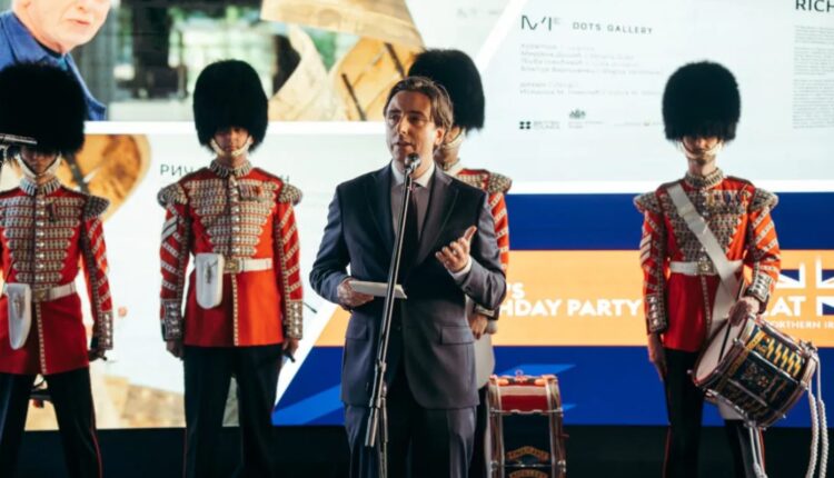 Ambasadori Lawson: Po e forcojmë partneritetin tonë me RMV-në sepse Britania ka qenë gjithmonë në anën e të shtypurve