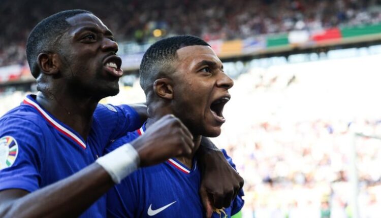 Dembele për Topin e Artë: Unë dhe Mbappe nuk flasim për këtë, e dimë që fitimi i titujve kolektivë është çelësi