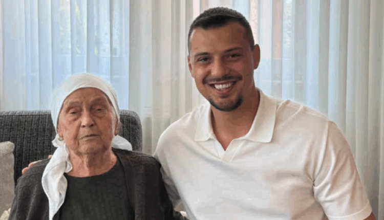 Endrit Thaçi për Bajram tek gjyshja në Burojë: Aty ku i prisnim festat gjithmonë me babin