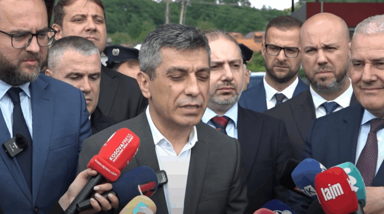Mexhiti nuk e përjashton mundësin që Menduh Thaçi t’i bashkëngjitet Qeverisë