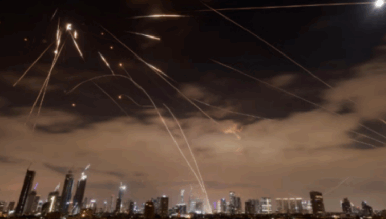 Irani lëshon sërish raketa drejt Izraelit, aktivizohen alarmet (VIDEO)