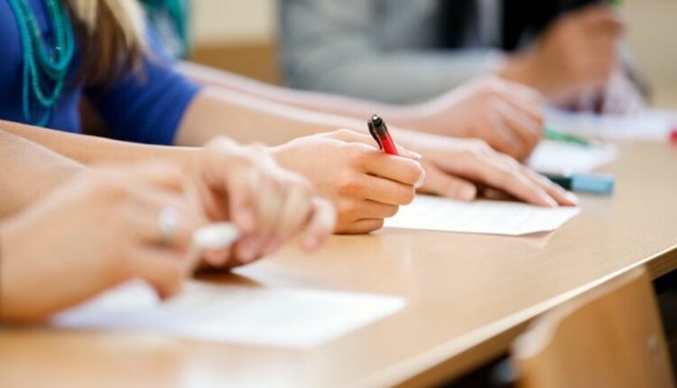 Maturantët sot do të japin provimin e dytë ekstern, më shumë të interesuar për gjuhën angleze