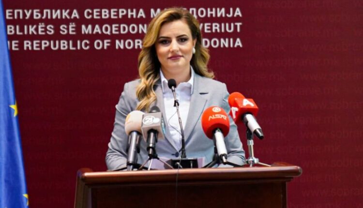 Sadiki-Shaini mundohet ta relativizojë skandalin: Ndarja e mirënjohjeve për sportistët nuk është tendencioze