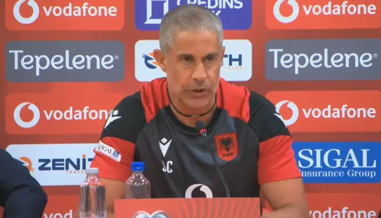 “Futbollistët sot e kanë mendjen te rrjetet sociale”, Sylvinho thirrje lojtarëve: Është shansi juaj, lëreni shpirtin në fushë