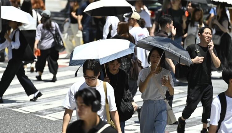 Japoni, një person vdes dhe 100 të tjerë shtrohen në spital për shkak të temperaturave të larta