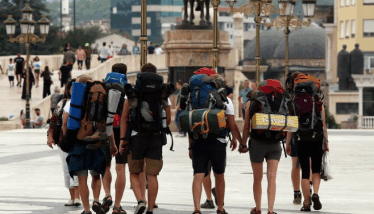 ESHS: Është ulur qarkullimi nga shitja e shërbimeve, rritje ka në sektorin e Agjencive turistike dhe turoperatorët