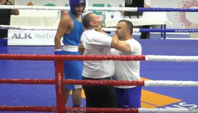 Skena tronditëse në Serbi: Gjyqtari maqedonas u sulmua brutalisht gjatë ndeshjes, para syve të fëmijëve (VIDEO)