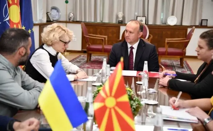 Gashi-Dir: Maqedonia e Veriut mbështet sovranitetin dhe integritetin territorial të Ukrainës