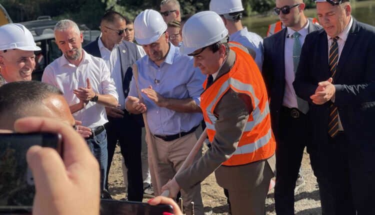 Kontrata 3 milionëshe me negocim për urat mbi Ibër po hetohet nga Prokuroria, me çfarë arsyetimi u eliminuan kompanitë e tjera