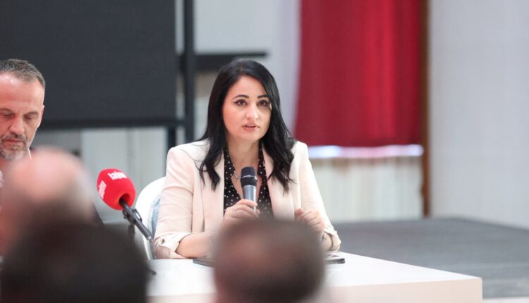 Zëdhënësja e Qeverisë Venera Azizi: Kumanova po vendoset në qendër të zhvillimit-drejtësia sociale po vihet në vend