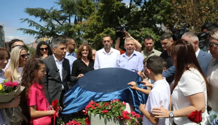 Vendoset pllaka përkujtimore për ngjarjet e Bit Pazarit 1992, Mexhiti: Kjo ngjarje nuk guxon të harrohet kurrë