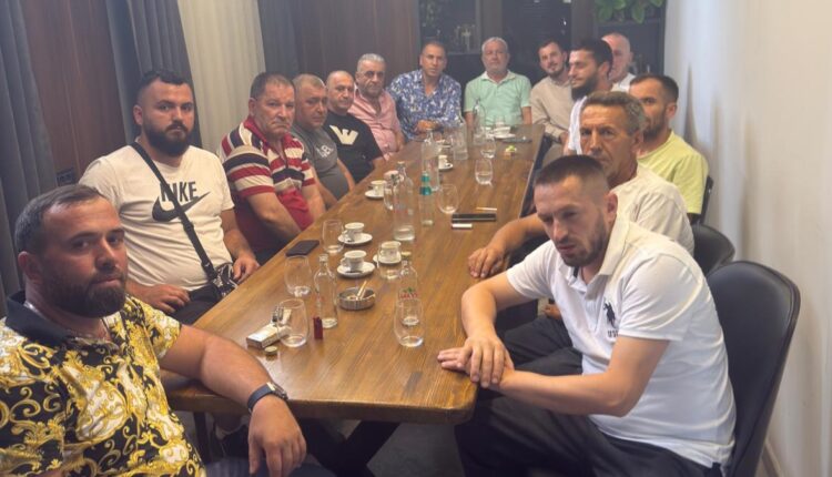Pajtimi i gjakut në Tetovë – Shkodran Mustafi fal familjen Bardhi