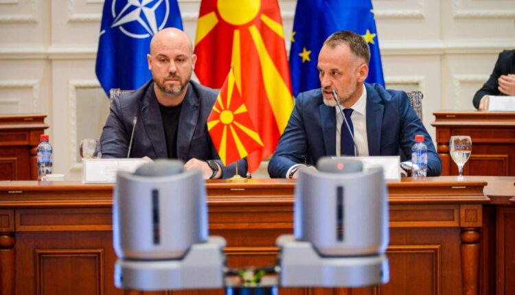 Fetai: Maqedonia e Veriut zgjidh përfundimisht të gjitha rastet e personave pa shtetësi