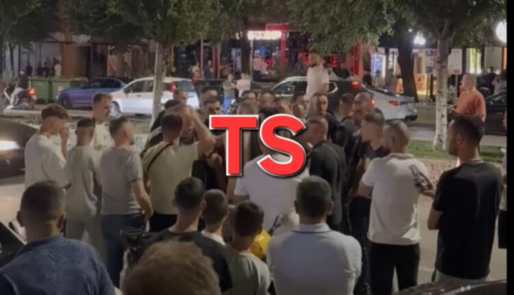 Përleshje me thika afër koncertit të Bilall Kasamit në Tetovë. Një i ri përfundon në Spital me plagë të rënda!
