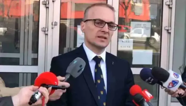 Milloshoski: Nëse problemi me Bullgarinë është vetëm Kushtetuta, le t’i paraqesim PE-së një rezolutë të përbashkët për identitetin dhe gjuhën maqedonase