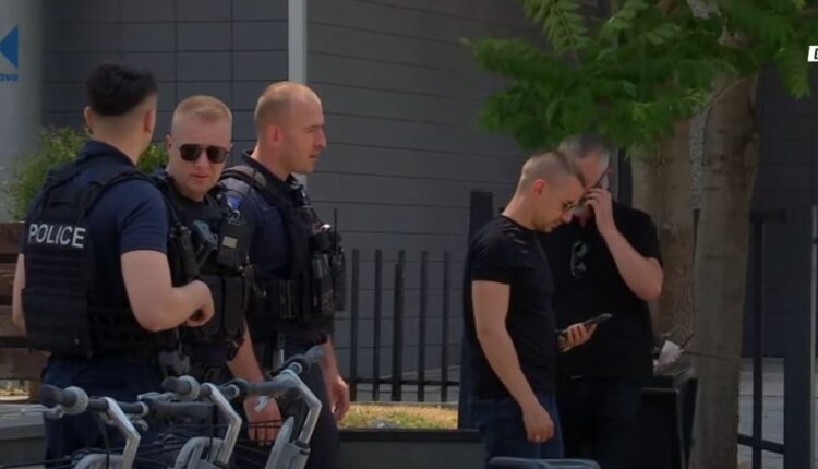 Policia jep detaje për alarmin me bombë në Kuvend: Kërcënimi erdhi përmes mesazhit