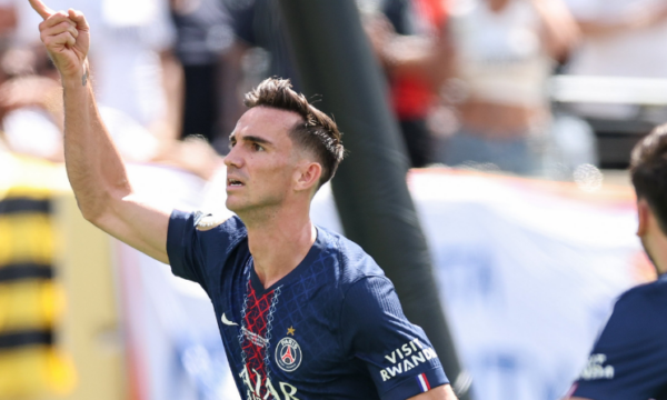 PSG e shkel Realin  kualifikohet në finale