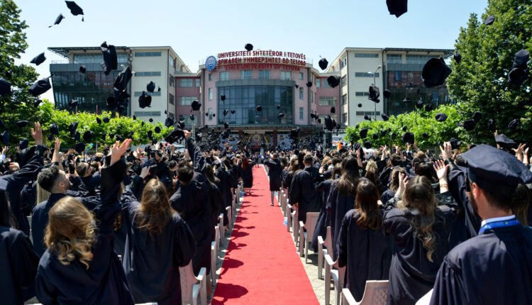Universiteti i Tetovës në vitin e ardhshëm akademik do të pranojë 3431 studentë të rinj