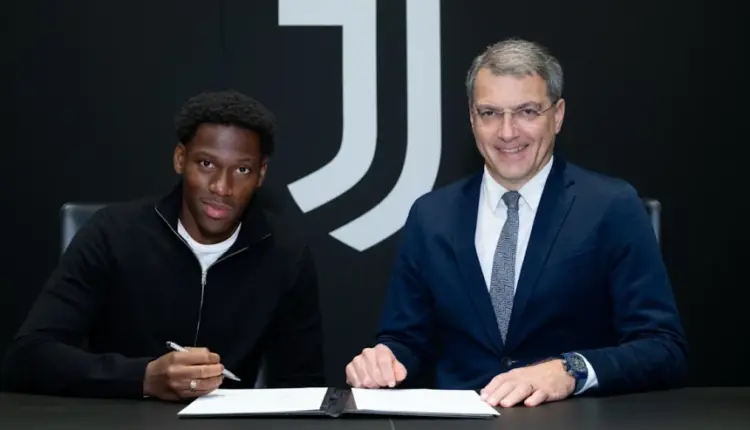 Zyrtare: Jonathan David transferohet te Juventusi
