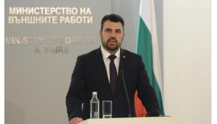Një shembull nga buullgarët sesi mbrohen interesat kombëtare!