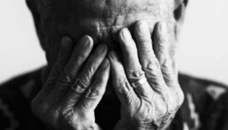 Djemtë rrahin babanë 77 vjeç në Mitrovicë të Veriut