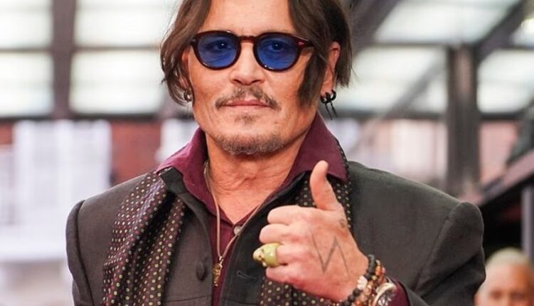 Johnny Depp braktis Cotswolds për një jetë të qetë në East Sussex