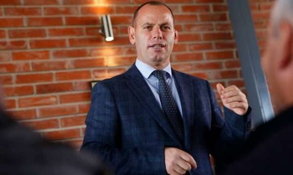 Ramiz Lladrovci reagon pasi PDK nuk e kandidoi: Qytetarët e Drenasit e kanë fjalën e fundit, bashkë, vazhdojmë, +4