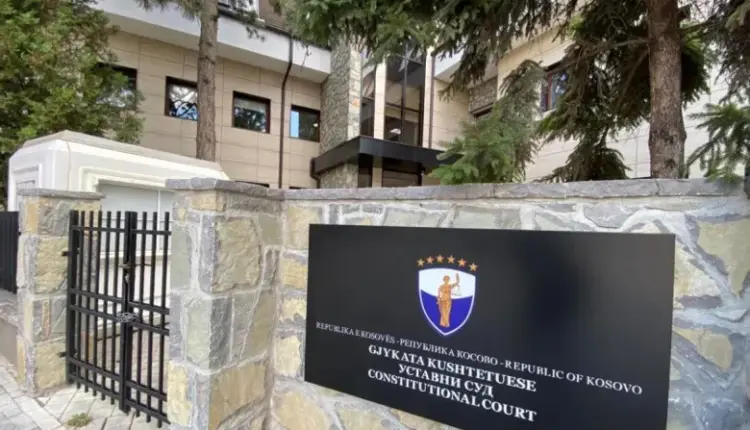 DW: Kosova hyn në paqartësi juridike për institucionet