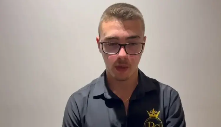 U dhunua nga nënkomisari në Vlorë, kamarieri tregon shenjat në fytyrë: Më goditën tre herë për një bidon ujë tepër
