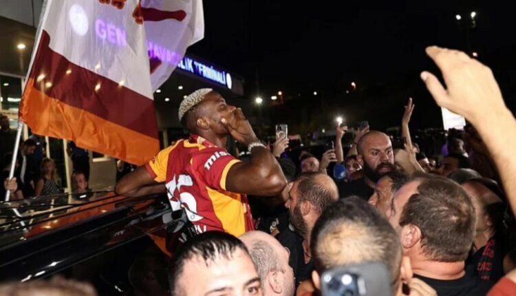 Transferimi më i madh në histori të Galatasarayt: Osimhen u prit si mbret, fluturimi i tij u ndoq nga 3.5 milionë njerëz