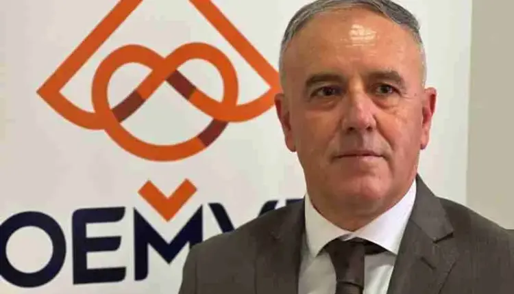 Mendi Qyra ditët në vijim do të deponoj dorëheqjen nga posti “Kryetar i OEMVP-së”