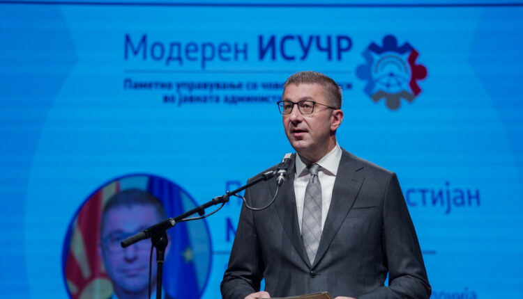 Mickoski: Çelësi për besim dhe stabilitet është një administratë digjitale, transparente dhe llogaridhënëse