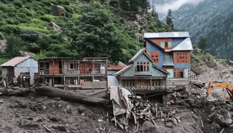 Tragjedia në Kashmir! Të paktën 60 të vdekur dhe dhjetëra të zhdukur pas përmbytjeve shkatërruese