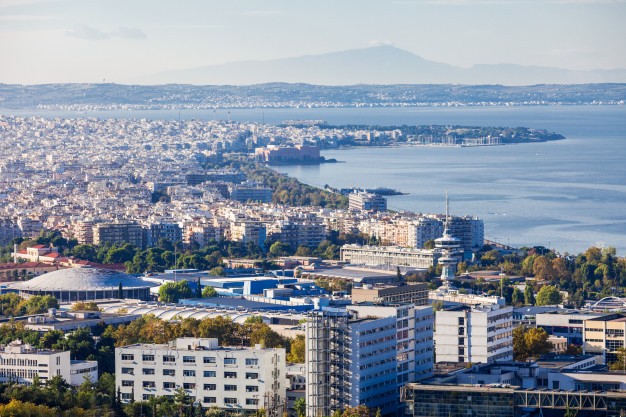 Çmimet e kripura nuk i ndalin: qytetarët e Maqedonisë së Veriut blejnë gjithnjë e më shumë banesa në Greqi dhe Shqipëri