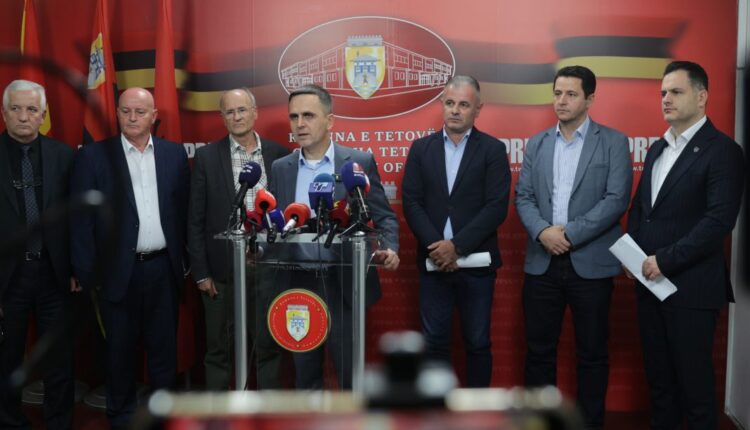 Anëtari i Akademisë Shqiptare braktis Bilall Kasamin, bashkohet me Bajram Rexhepin (FOTO)