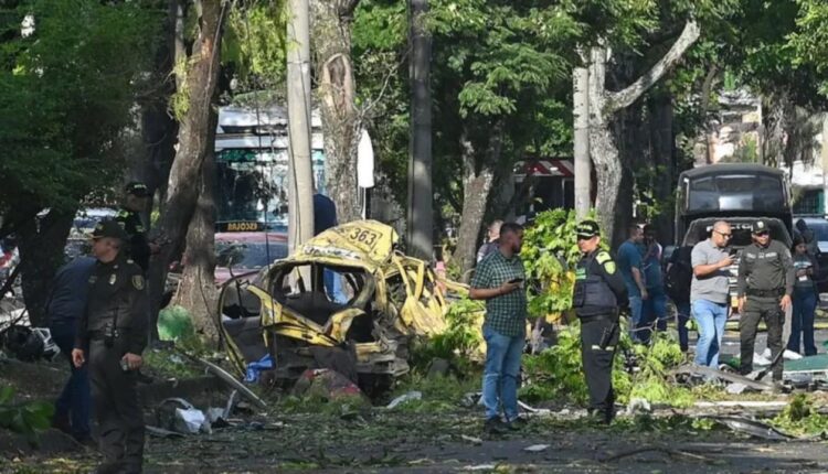 Terror në Kolumbi! Helikopteri shkatërrohet nga dron, shpërthim në qytet, 18 të vrarë