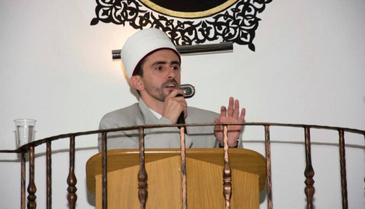 “Shqiptarët nuk janë lodër në duart e Mickoskit” – Reagon fuqishëm Hoxha nga Struga