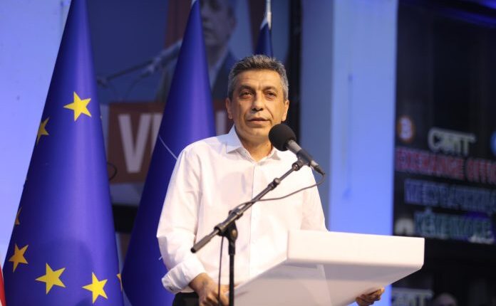 Izet Mexhiti shpall kandidaturën për kryetar të Çairit: Për Çairin lashë Qeverinë, për t’u kthyer mes njerëzve të mi
